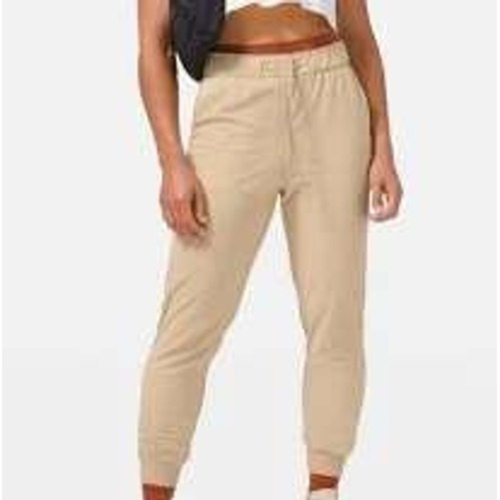 Lululemon Jogger Keep Moving High-Rise 7/8 Pant Women's Tan